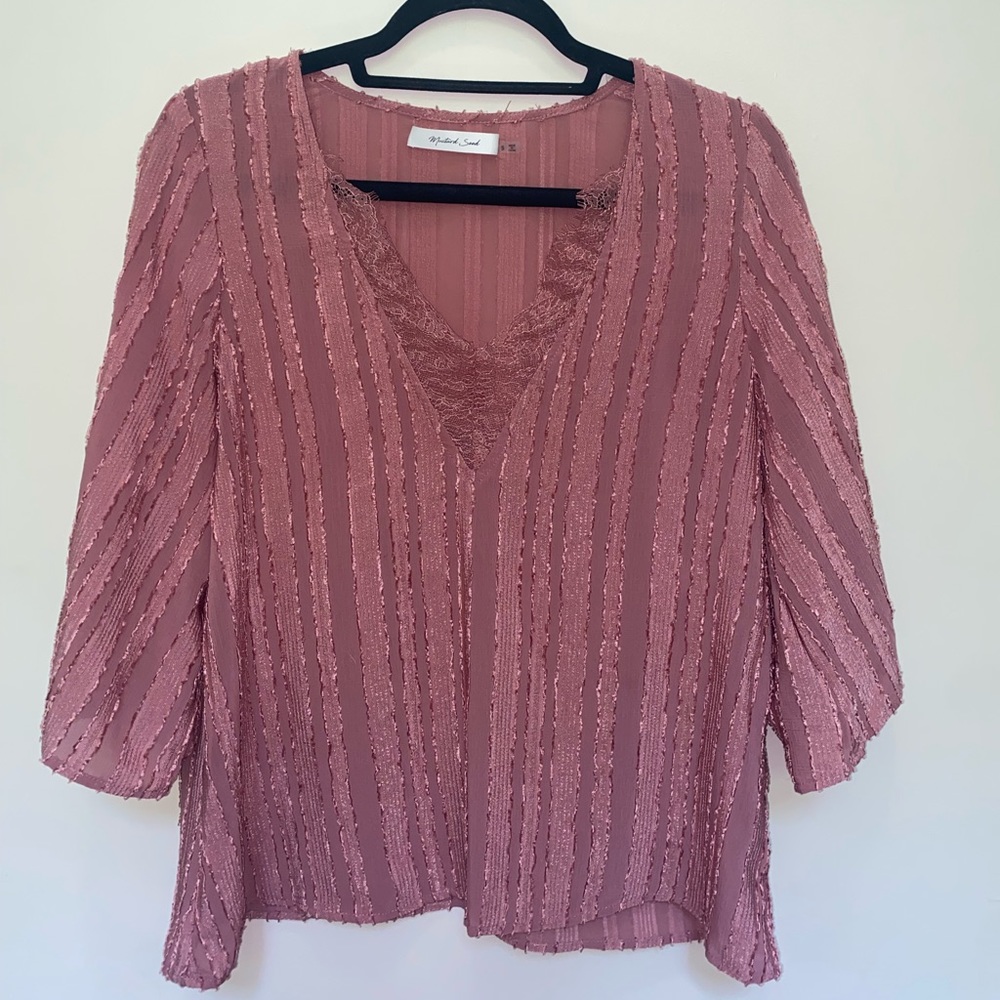 BLOUSE TOP